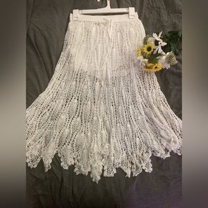 White skirt size small